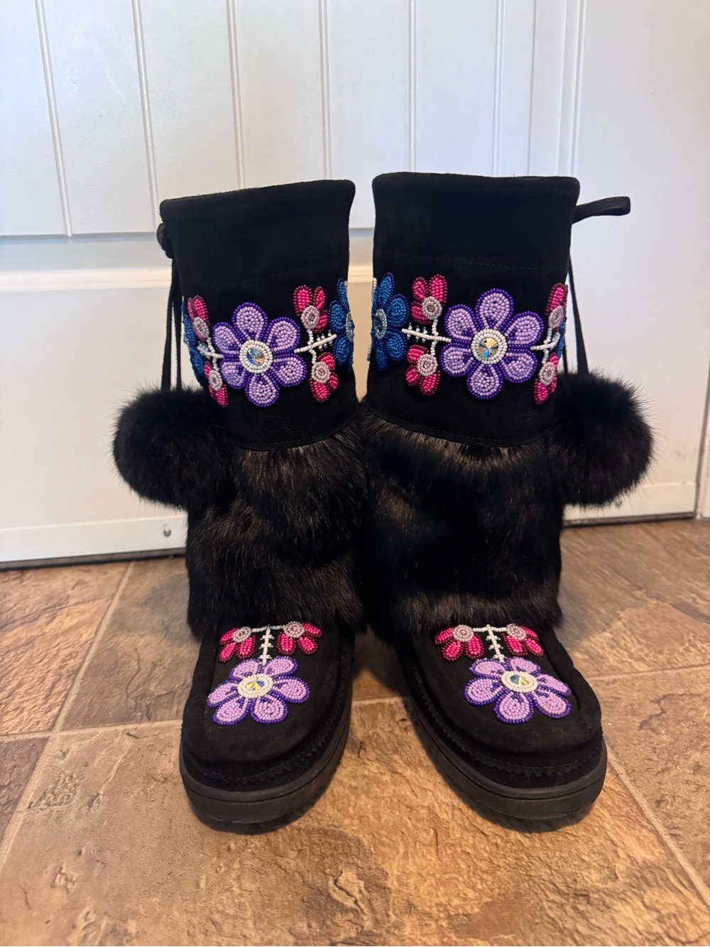 Manitobah Mukluk Kokum’s Collection size 7